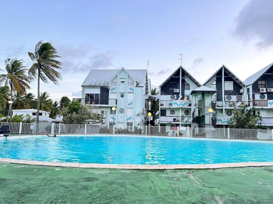 Studio Cosy Plage Et Piscine A Bas Du Fort Ле-Гозье Экстерьер фото